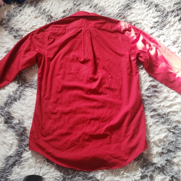 George red button down - Picture 4 of 8